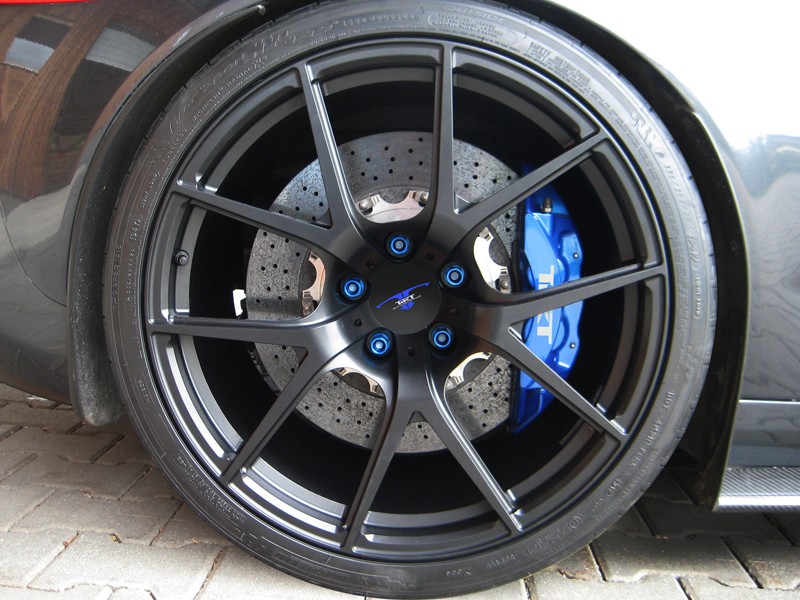 RR-1 SCHMIEDERAD HA 12,5 X 20 ET 52 CA. 10,8KG